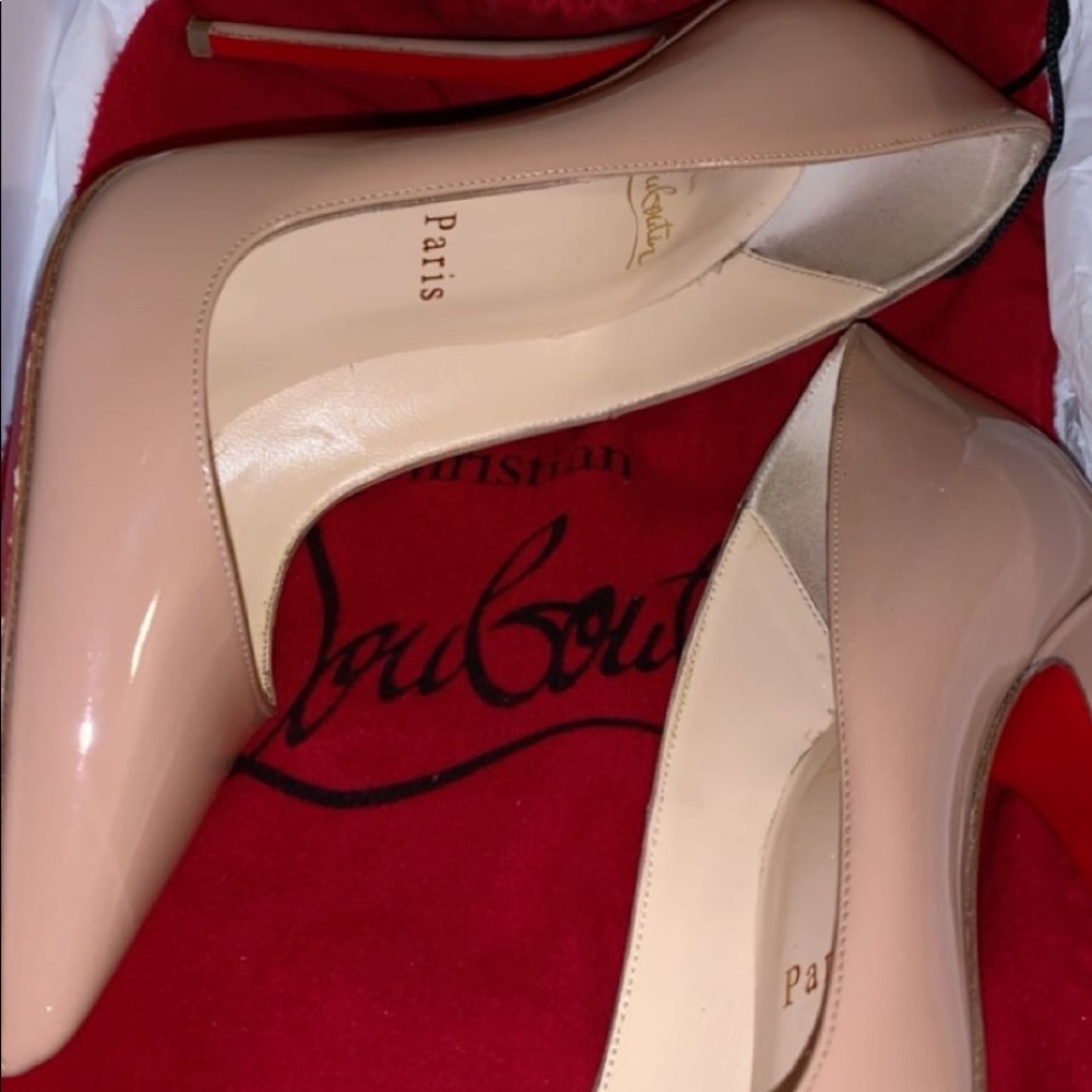 Nude So Kate Louboutin